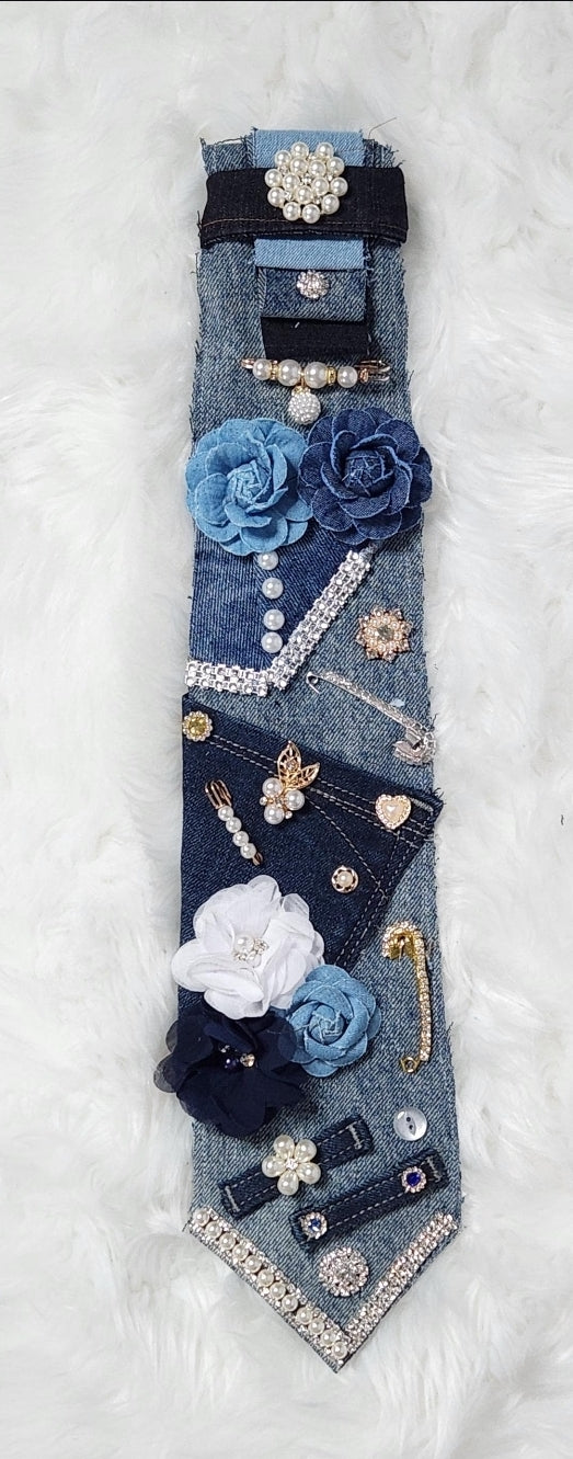 Fashion Necktie Necklace